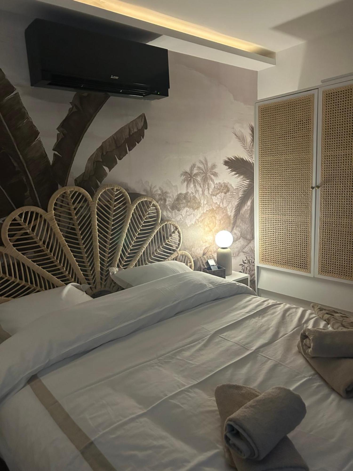 Studio Prestige Avec Terrasse Le Chene Dore Au Coeur Du Centre Touristique Cite Des Loisirs 200 M Du Galaxie,Face Au Snowworld Parking Gratuit Privatif Amneville Exterior photo
